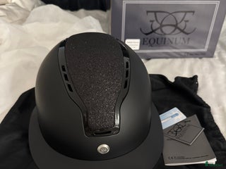 Hjälmar ryttarutrustning till salu: Ridhjälm i Eskilstuna - Annons 2