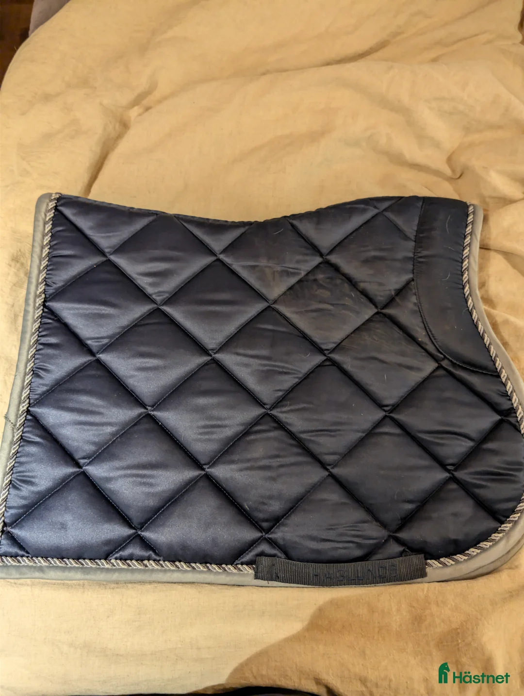 Schabrak & Vojlockar hästutrustning till salu: Blått hoppschabrak  i Borlänge - Annons 1