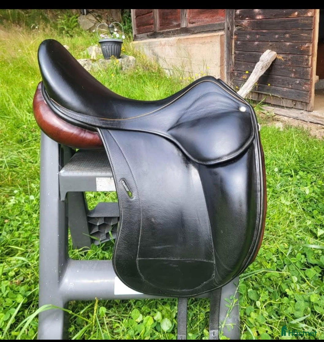 Sadlar hästutrustning till salu: Childeric DAC i Backaryd - Annons 9