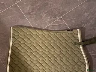 Schabrak & Vojlockar hästutrustning Fint schabrak från JH collection, hööks - Annons 4