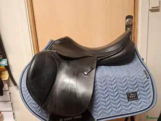 Sadlar hästutrustning Knights Siddhant - Annons 1