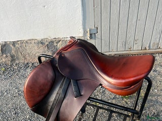 Sadlar hästutrustning till salu: Claridge house saddlery i Hajom - Annons 1