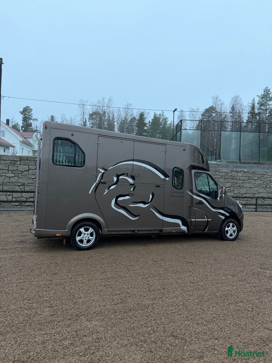 Hästlastbilar  fordon & transport till salu: Mycket fin theault proteo 5 Hästlastbil  i Västerås - Annons 3