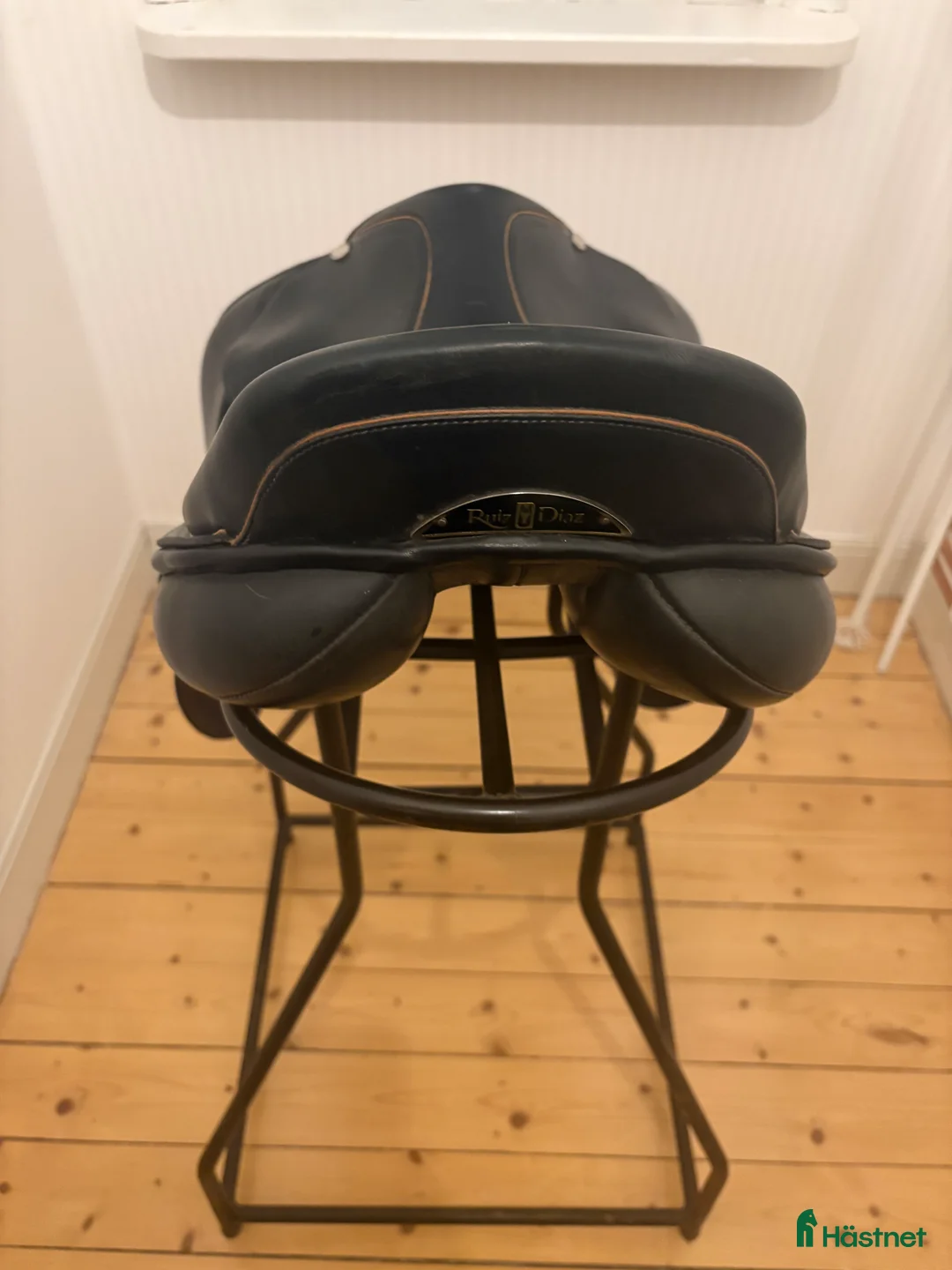 Sadlar hästutrustning till salu: Lippo Marcello 18” i Ludvika - Annons 3