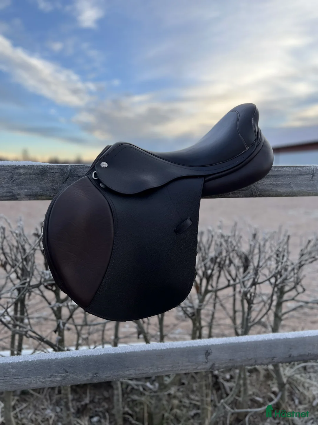 Sadlar hästutrustning till salu: Kemnevall Comfy hoppsadel - Annons 2
