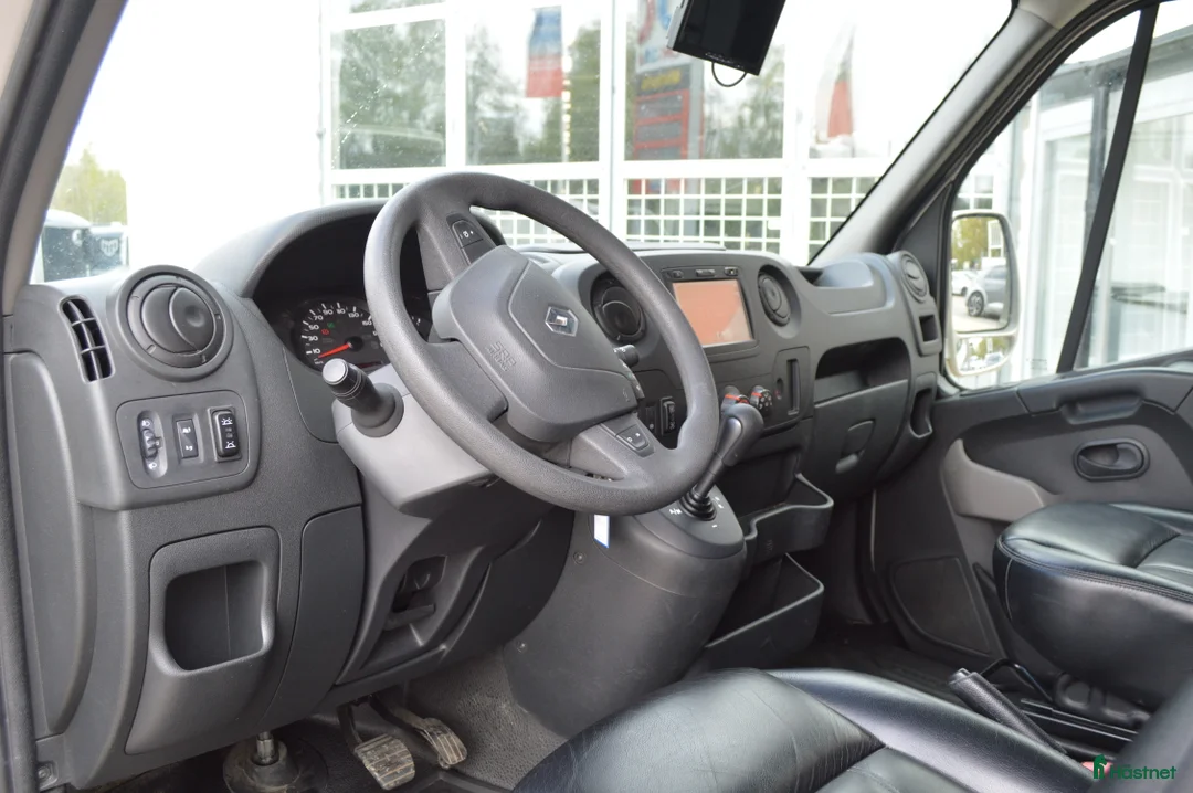 Hästlastbilar  fordon & transport till salu: Krismar 5 sits Stuteri Automat 2019 - Annons 5