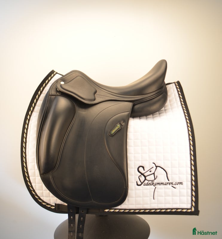 Sadlar hästutrustning till salu: Amerigo Pasubio Siena Pinerolo i Sparsör - Annons 2