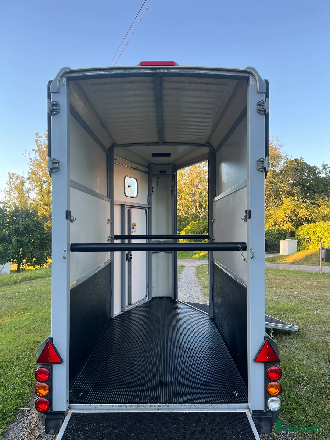 Hästtransporter  fordon & transport till salu: Mycket fint och stabilt enhästarsläp!  - Annons 4