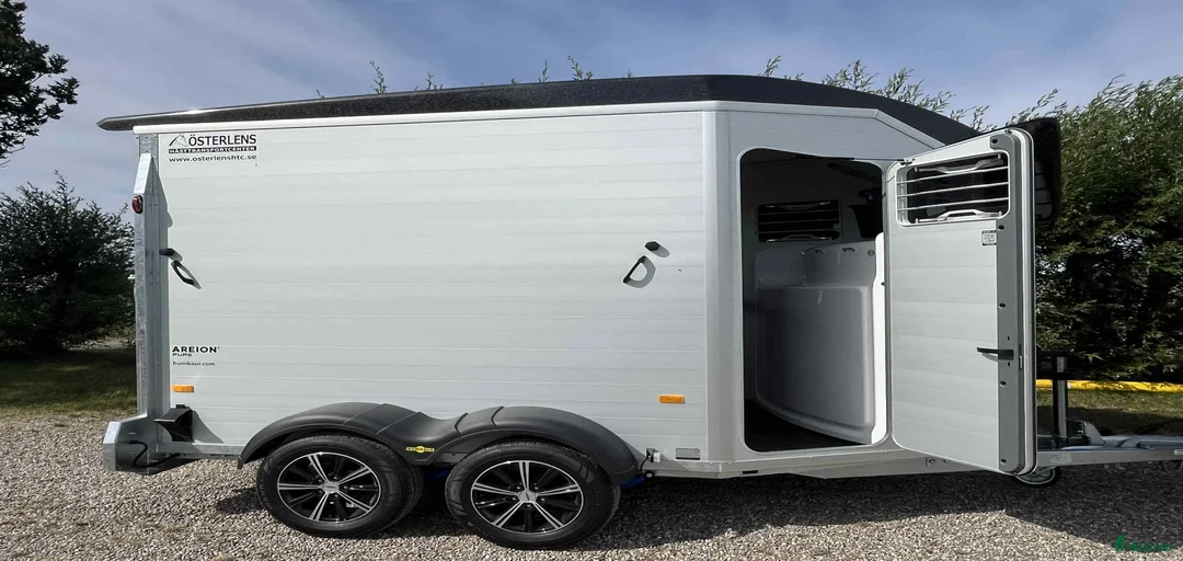 Galleribild {{count}}