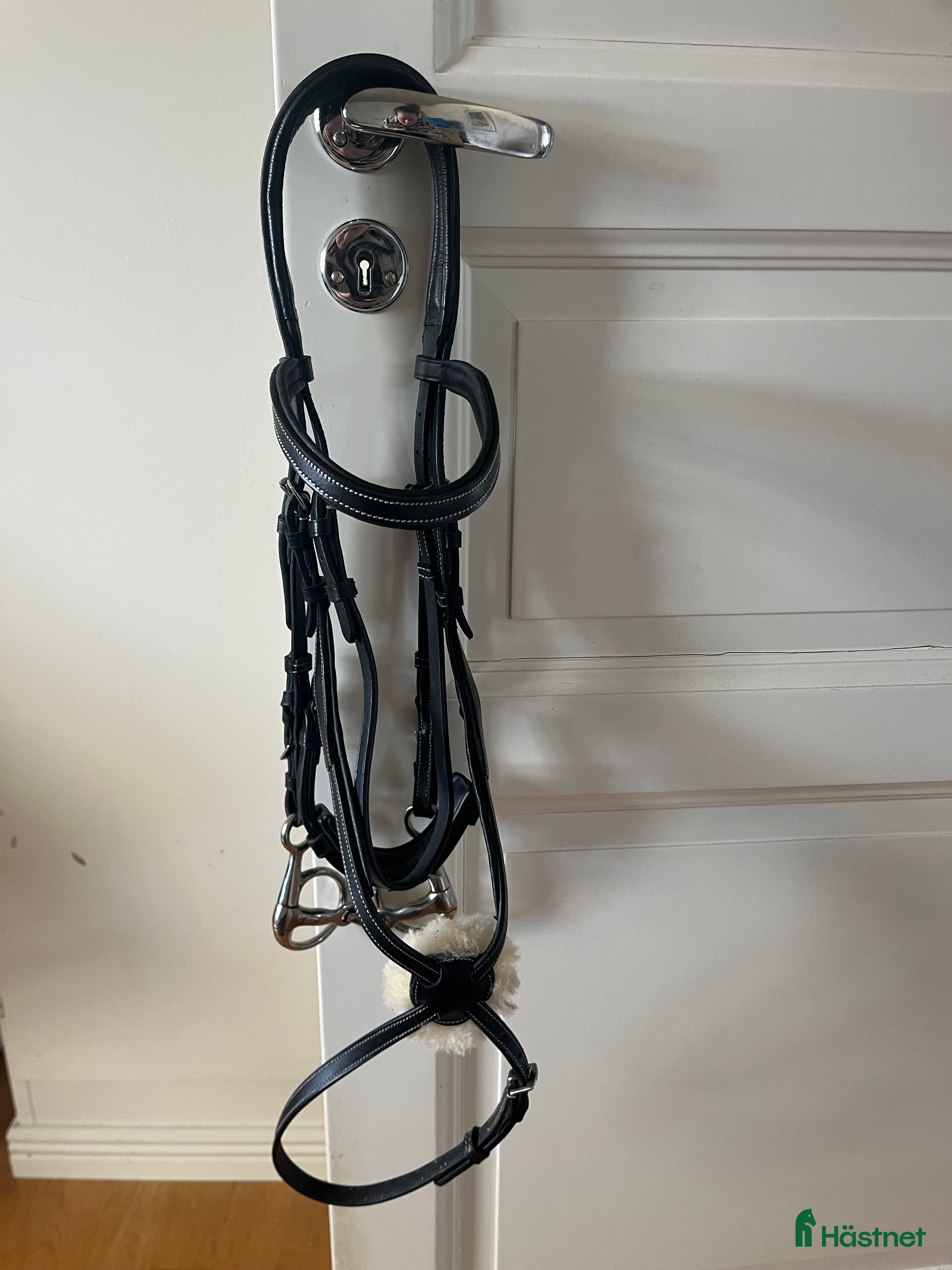 Träns hästutrustning Pullarträns/Träns med pullarnosgrimma - Annons 1