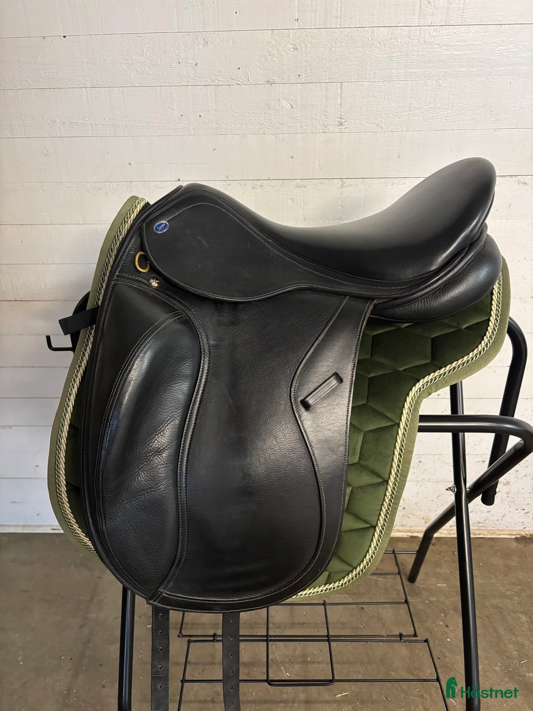 Sadlar hästutrustning till salu: Mängder med islandssadlar  i Nossebro - Annons 1