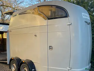 Hästtransporter fordon & transport till salu: Stort och rymligt hästsläp ATEC Regency - Annons 4