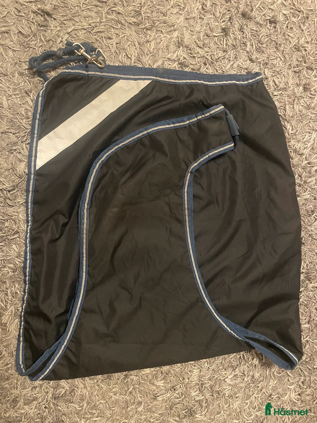 Täcken hästutrustning till salu: Ländtäcke - Annons 1