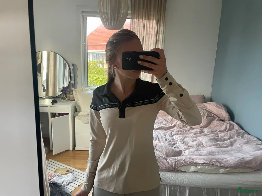 Övrigt Ridkläder ryttarutrustning till salu: Träningströja i Lysekil - Annons 1