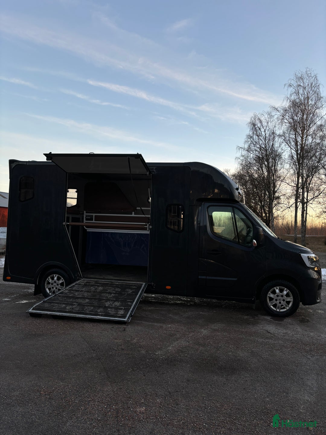 Hästlastbilar  fordon & transport till salu: Välutrustad hästlastbil Prenki -2021 i Flyinge - Annons 5