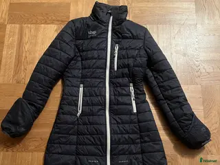 Jackor & Kavajer ryttarutrustning till salu: Uhip longjacket junior i Stockholm - Annons 4