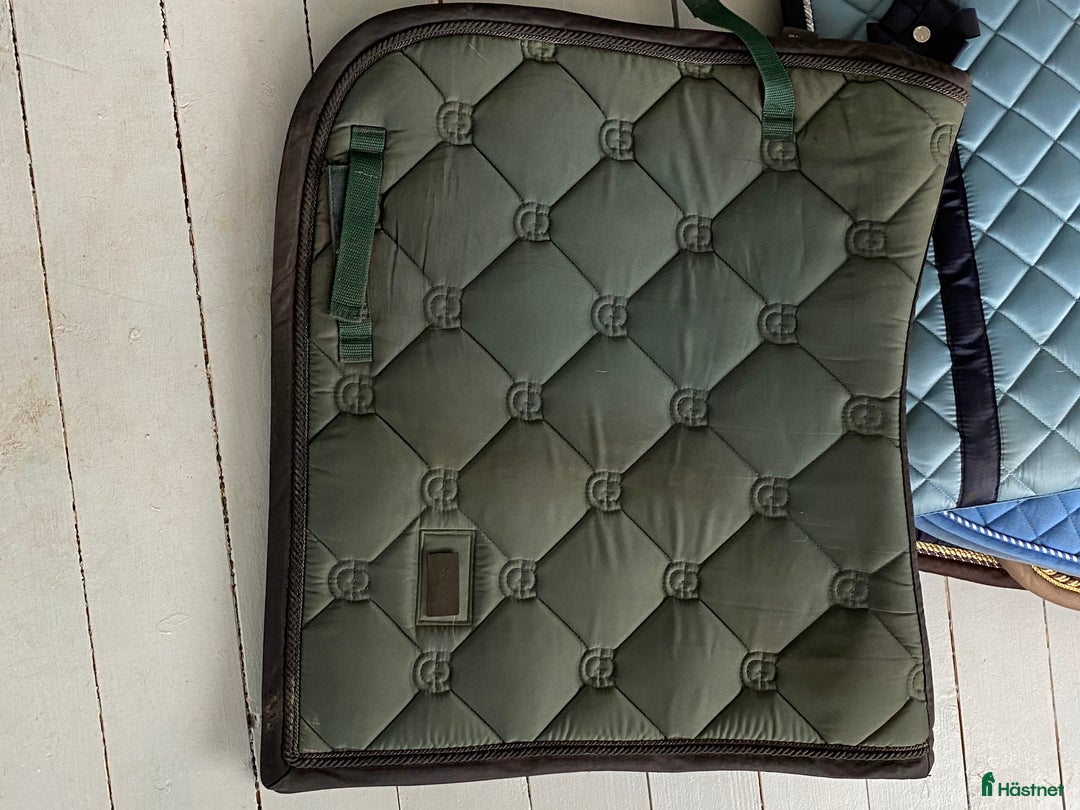 Schabrak & Vojlockar hästutrustning till salu: Equestrian, PS of Sweden, Mulle i Oskarshamn - Annons 3