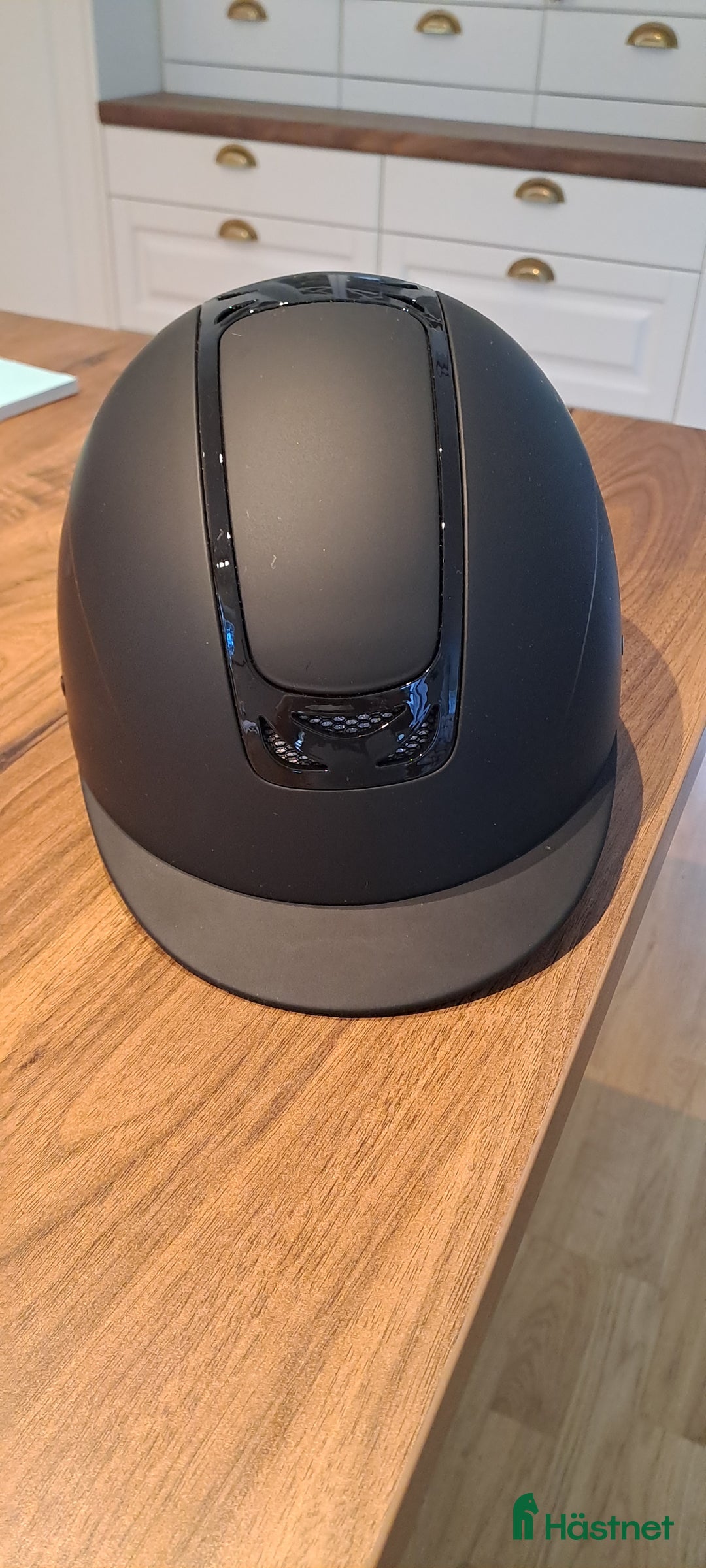 Hjälmar ryttarutrustning till salu: Ny ridhjälm JH collection i Rockneby - Annons 1