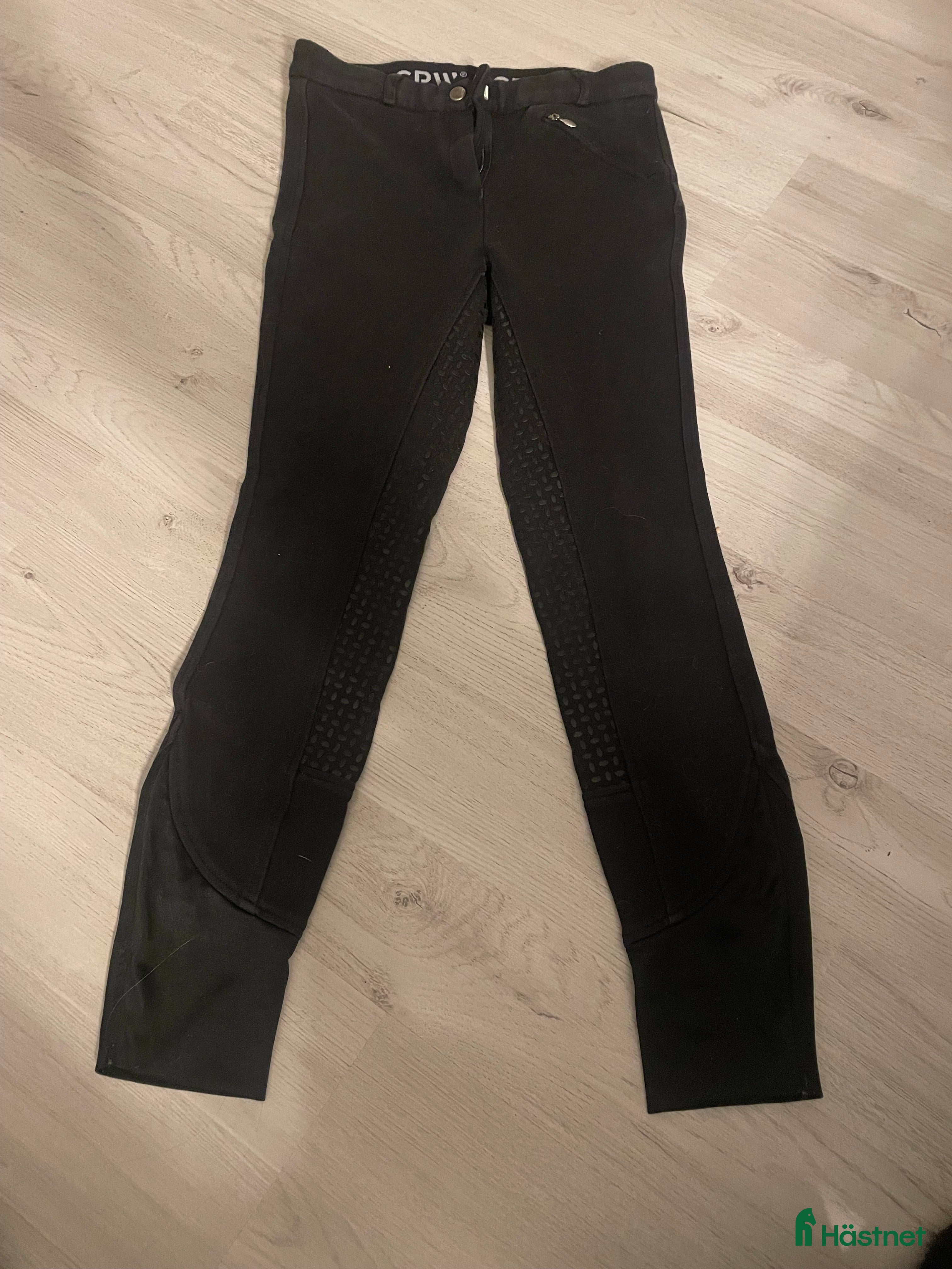 Ridbyxor ryttarutrustning till salu: crw ridbyxor i Skattkärr - Annons 3