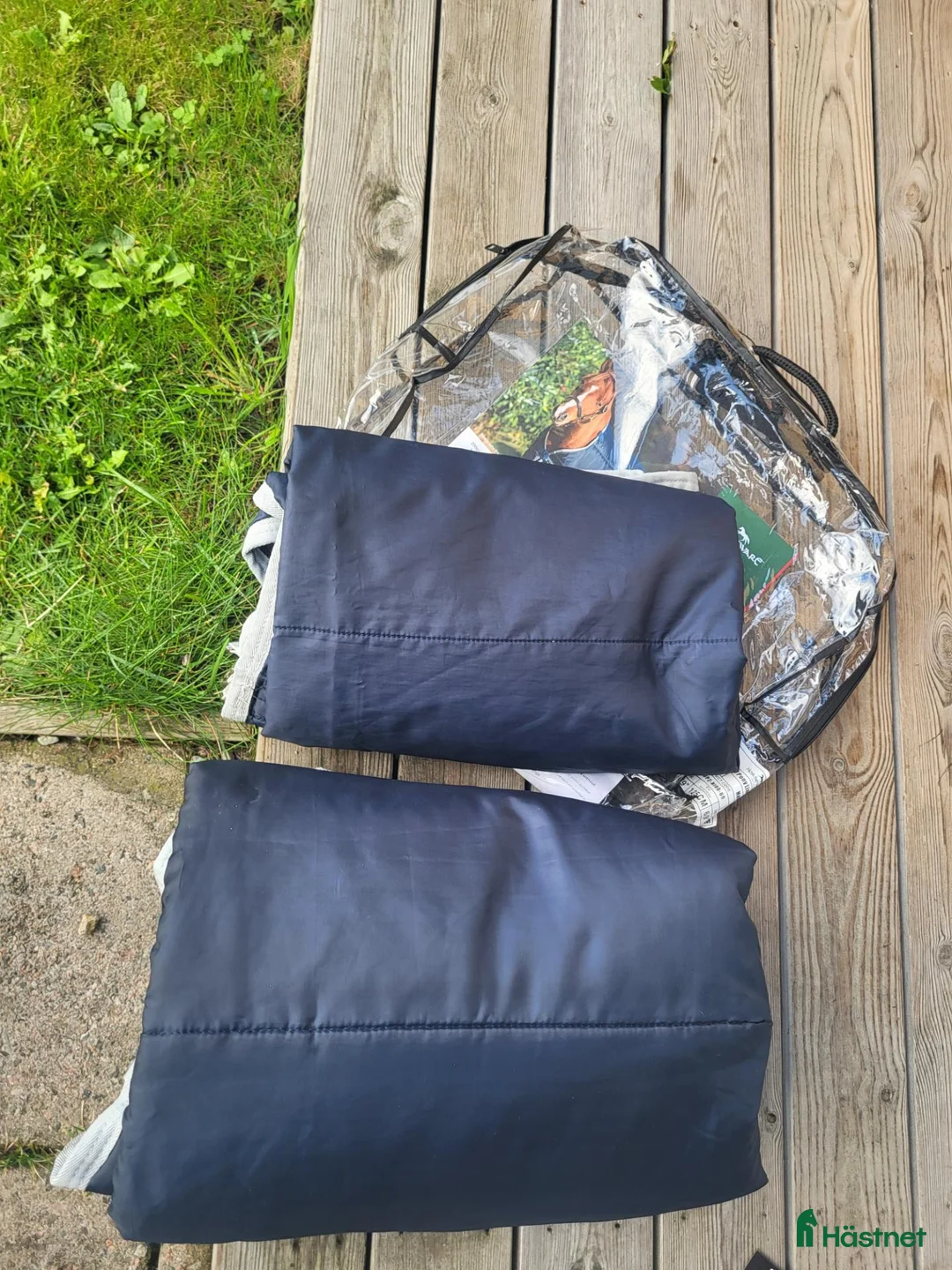 Täcken hästutrustning till salu: Hästtäcken Horseware, Hansbo, Fairfield. Mias RS - Annons 2