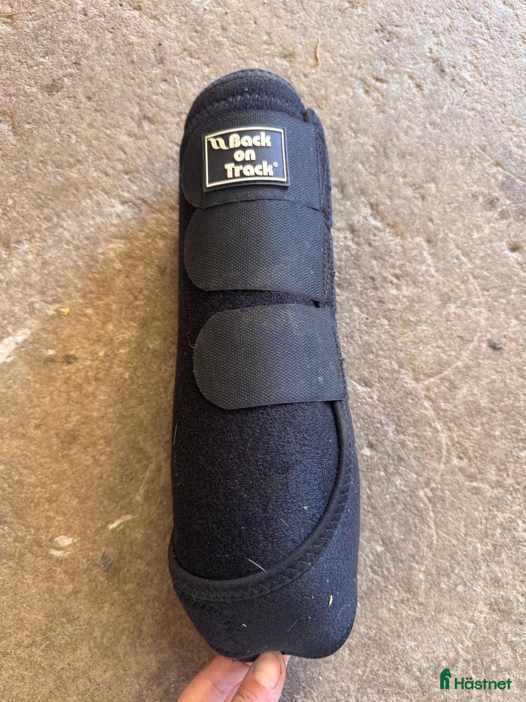 Benskydd hästutrustning till salu: Back on track royal exercise boots i Ödeshög - Annons 1