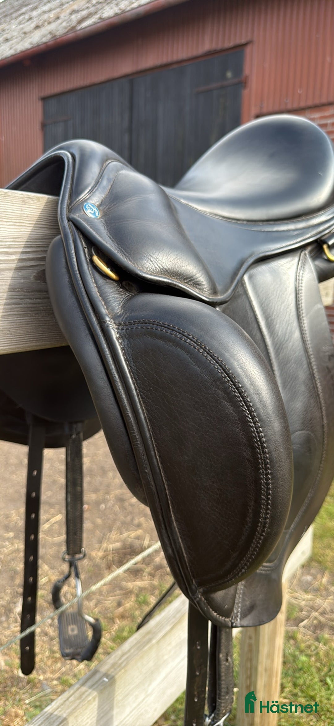 Sadlar hästutrustning till salu: HR Von latex i Tvååker - Annons 3