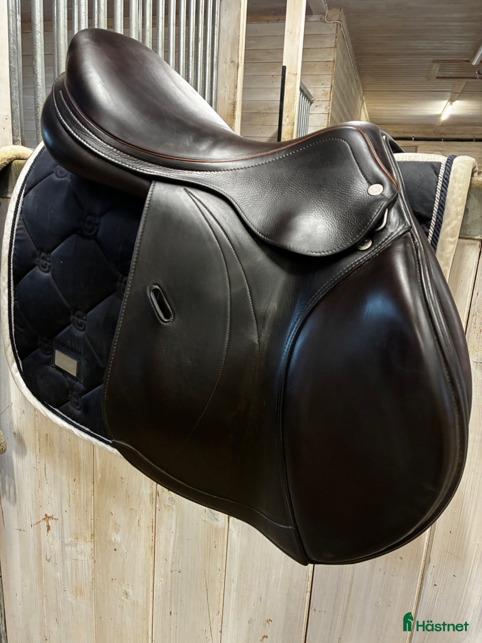 Sadlar hästutrustning Equipe Expression  17” +1 +1 (L kåpa) - Annons 1