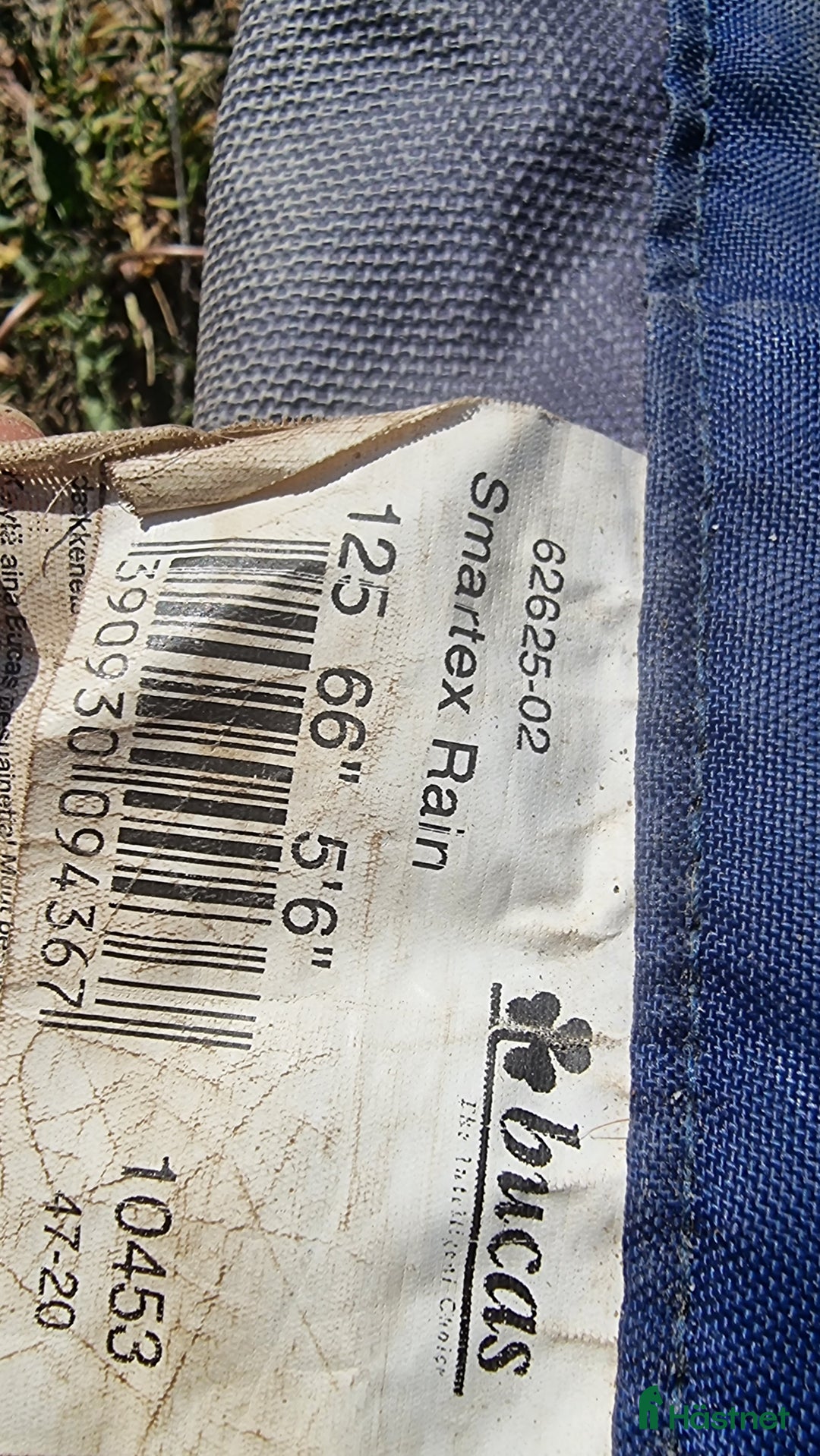 Täcken hästutrustning till salu: Bucas regntäcke strl 125 i Järna - Annons 3