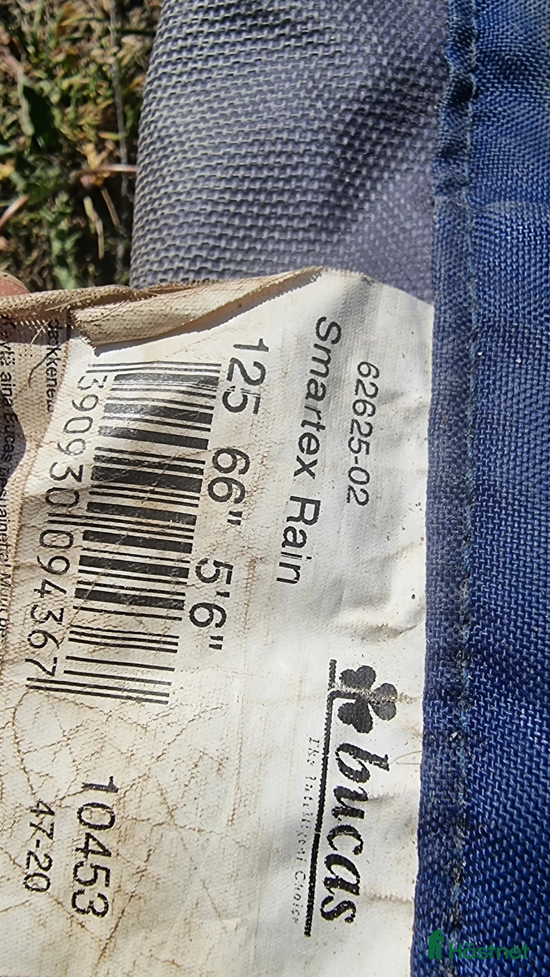 Täcken hästutrustning till salu: Bucas regntäcke strl 125 i Järna - Annons 3