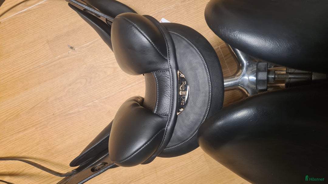 Sadlar hästutrustning till salu: Lippo Integro Grande  i Hamneda - Annons 5