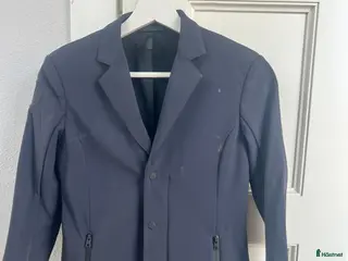 Jackor & Kavajer ryttarutrustning till salu: Kavajer pojke/unisex - Annons 2