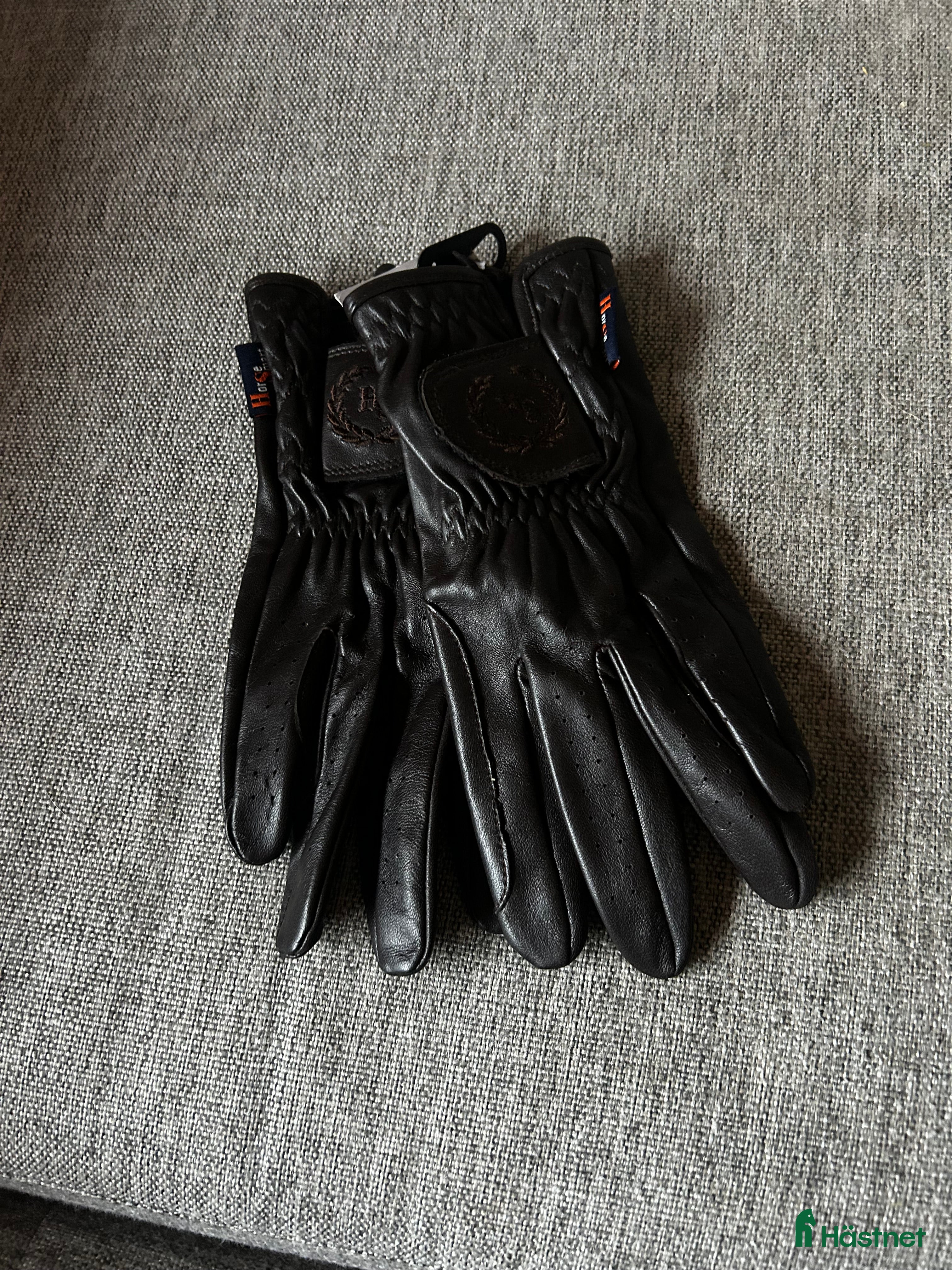 Övrig Ryttarutrustning ryttarutrustning till salu: Skinnhandskar  i Hörby - Annons 3