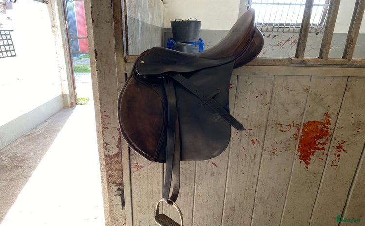 Sadlar hästutrustning till salu i Lund - Annons 16