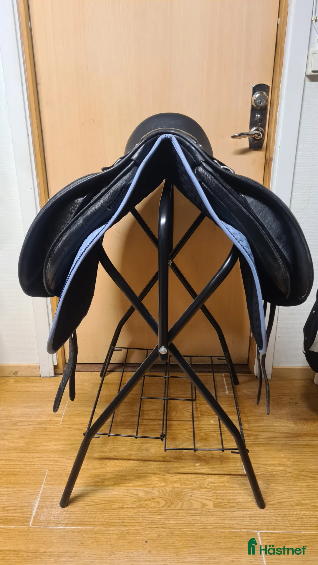 Sadlar hästutrustning till salu: Arena i Hamneda - Annons 5