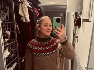 Övrig Ryttarutrustning ryttarutrustning till salu: Islandströjor M-L i Säve - Annons 1