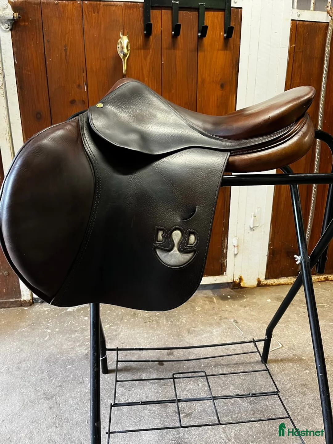 Sadlar hästutrustning till salu: Bruno Delgrange  - Annons 2