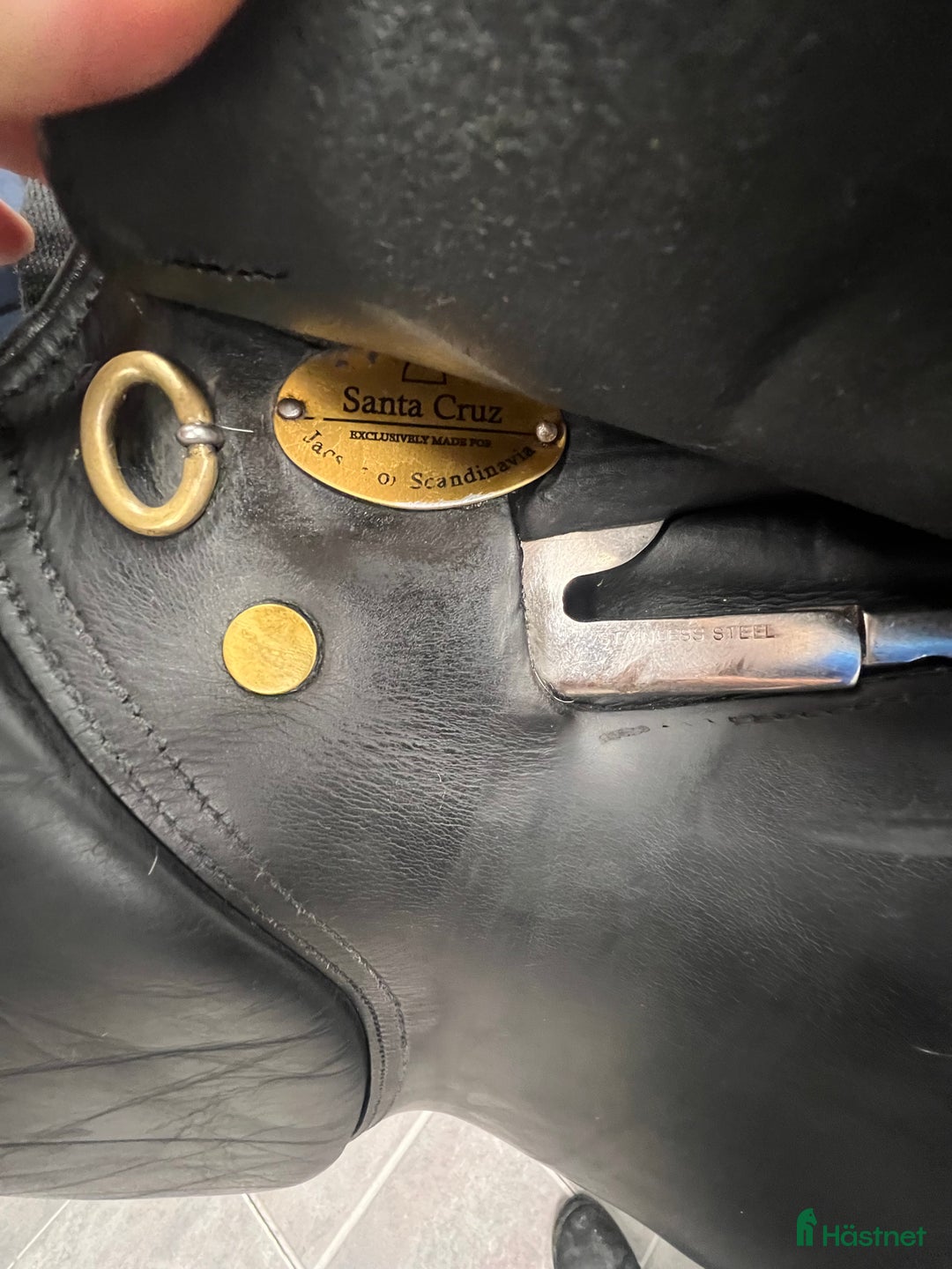 Sadlar hästutrustning till salu: Celine hoppsadel  i Jordbro - Annons 7