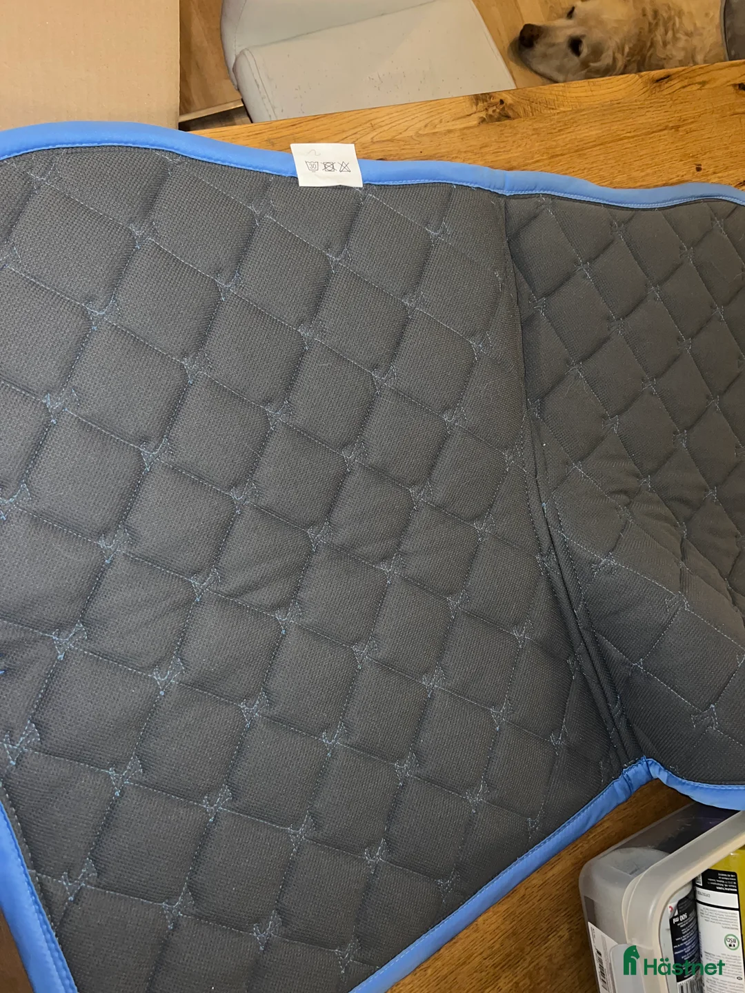 Schabrak & Vojlockar hästutrustning till salu: Oanvänt Lamicell schabrak💞 i Stockholm - Annons 4