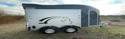 Hästtransporter  fordon & transport till salu: Alu-transport med låg egenvikt - Annons 1
