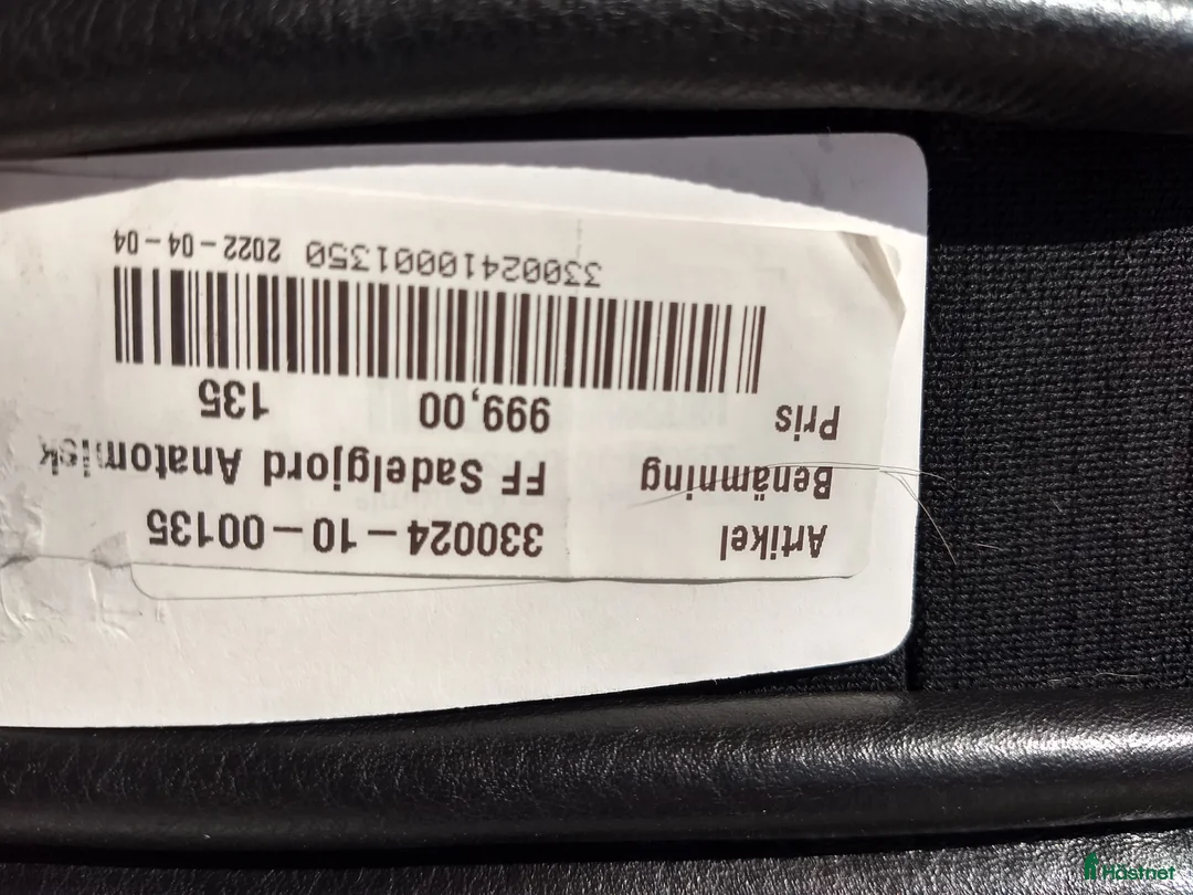 Sadeltillbehör hästutrustning till salu: Anatomisk lädergjord i Vänersborg - Annons 3