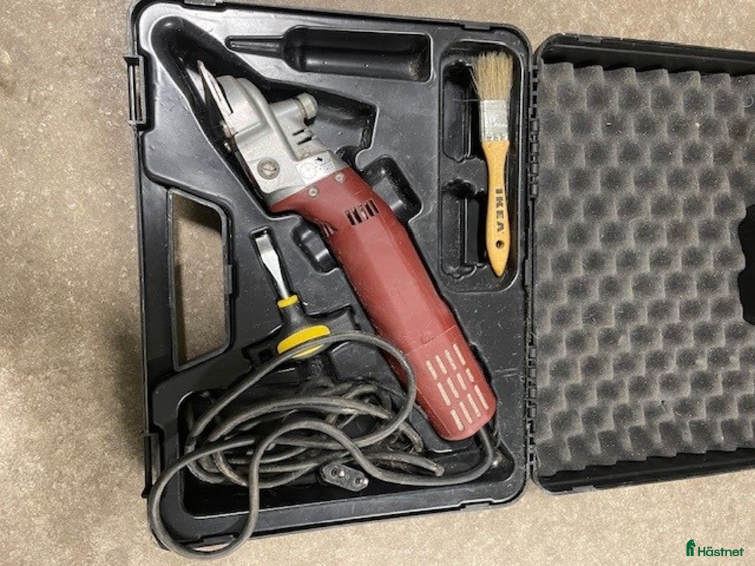 Övrig Hästutrustning hästutrustning till salu: Constanta 3 klippmaskin i Enköping - Annons 1