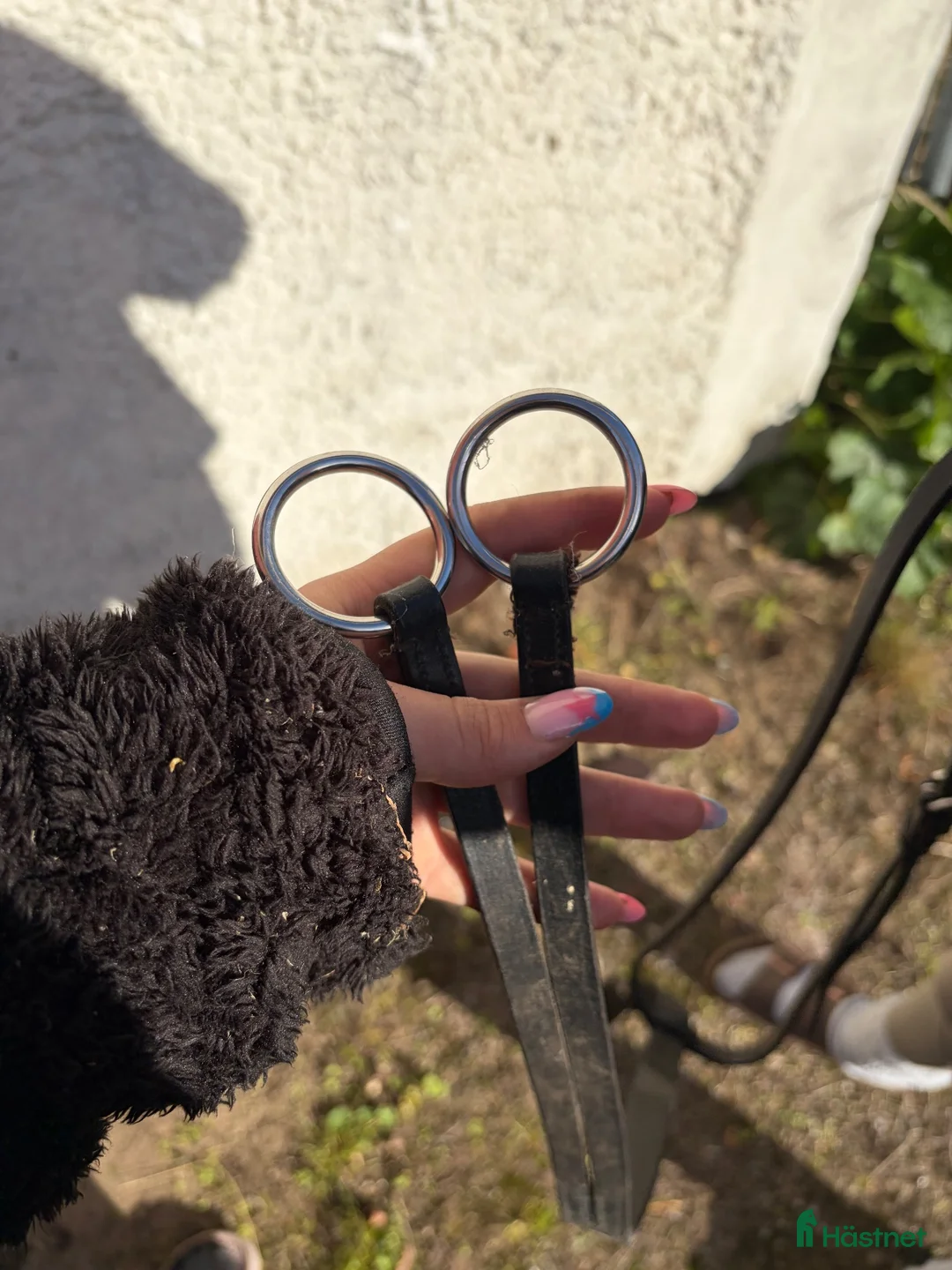 Sadeltillbehör hästutrustning till salu: Fin martingale  - Annons 2