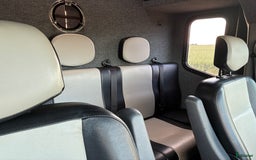 Hästlastbilar  fordon & transport till salu: Renault Master, 5 sitsig. SUPERSKICK! i Munka-ljungby - Bild 6