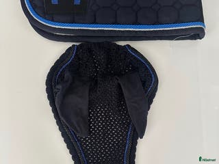 Schabrak & Vojlockar hästutrustning till salu: Equiline schabrak och huva i Kareby - Annons 9