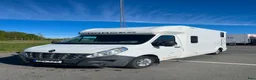 Hästlastbilar  fordon & transport till salu: 1100 kg lastvikt! B-kort hästlastbil m sovdel - Annons 1