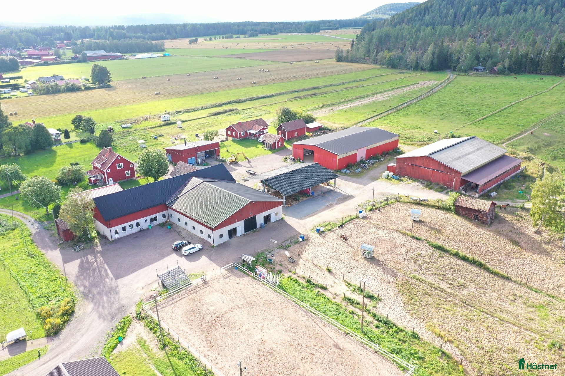  stallplats Boxplatser i Norr Amsberg i Borlänge. - Annons 2