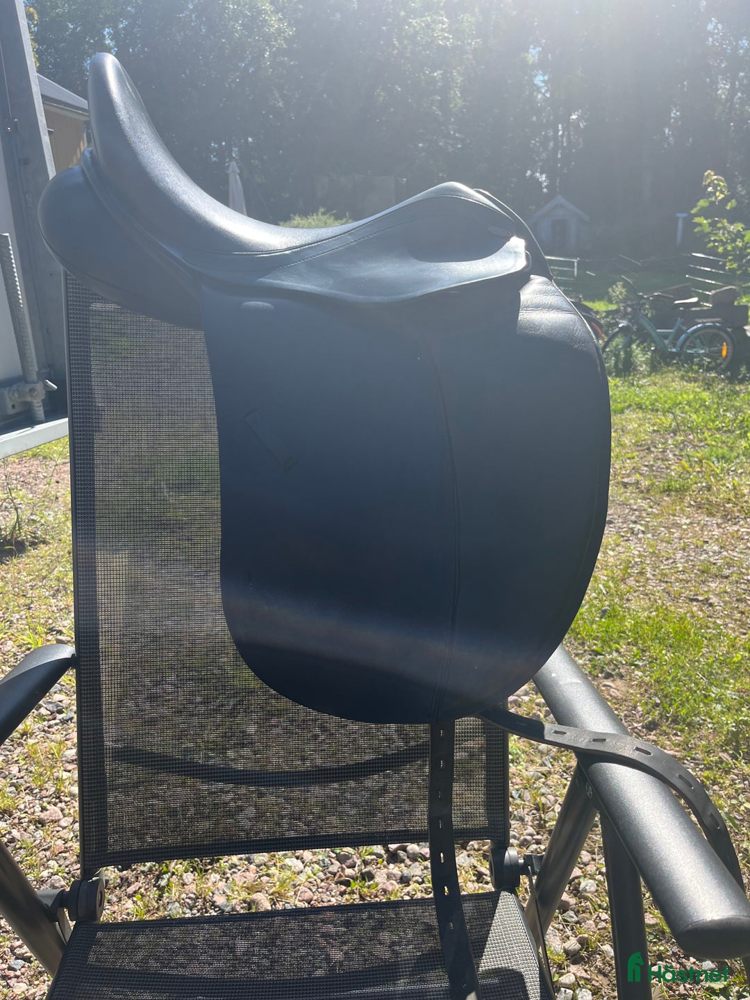 Sadlar hästutrustning till salu: Äldre medea i Östervåla - Annons 4