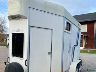 Hästtransporter fordon & transport till salu: Umesläp i Borlänge - Annons 3