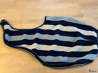 Täcken hästutrustning Horsewear Amigo ländtäcke i Svalöv - Annons 3