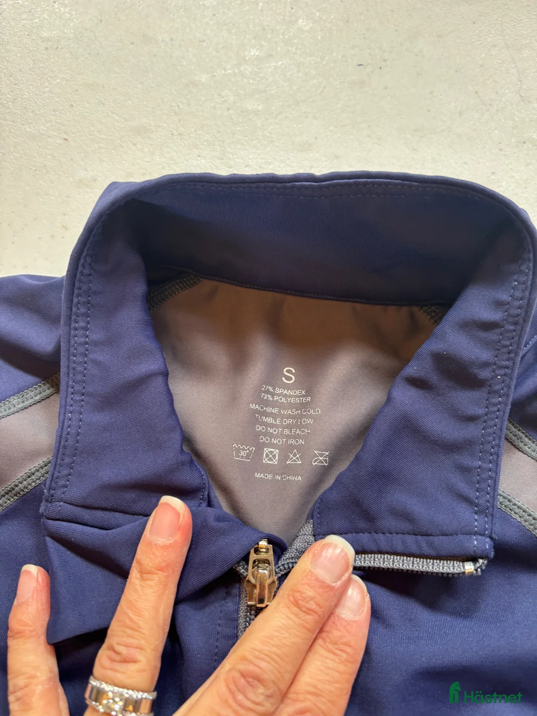 Övrigt Ridkläder ryttarutrustning till salu: Långärmad funktionströja - Annons 1